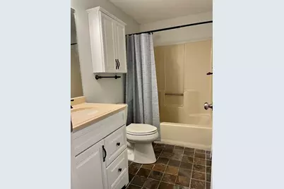 1600 Skyline Dr #6, Lowell, MA 01854 - Photo 12