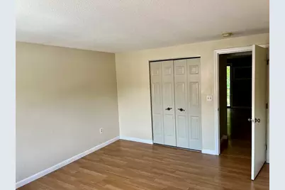 1600 Skyline Dr #6, Lowell, MA 01854 - Photo 18