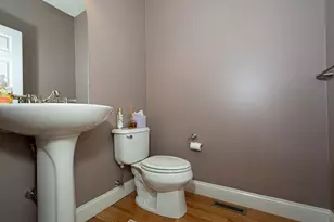 70 Lincoln Ln, Grafton, MA 01536 - Photo 16