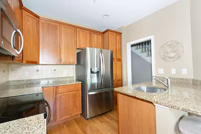 70 Lincoln Ln #70, Grafton, MA 01536 - Photo 8