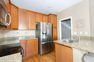 70 Lincoln Ln, Grafton, MA 01536 - Photo 8