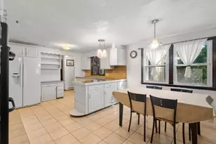 2 Whitney Dr, Sherborn, MA 01770 - Photo 12