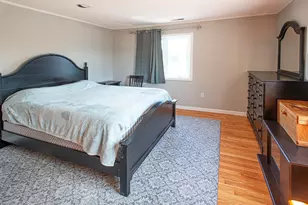 351 Pleasant St, Northampton, MA 01060 - Photo 14