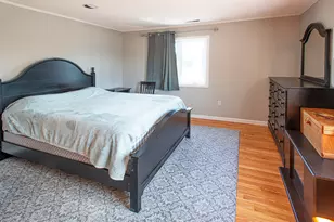 351 Pleasant St, Northampton, MA 01060 - Photo 14