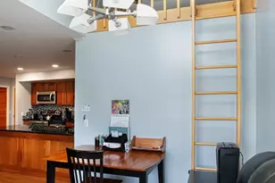 351 Pleasant St, Northampton, MA 01060 - Photo 10