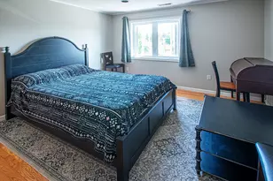351 Pleasant St, Northampton, MA 01060 - Photo 12