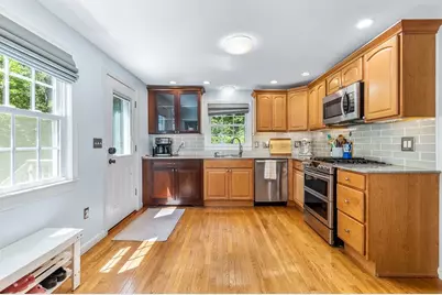 7 Hill Street, Norton, MA 02766 - Photo 4