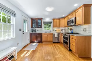 7 Hill St, Norton, MA 02766 - Photo 4