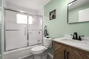 188 Moss Rd, Springfield, MA 01119 - Photo 18