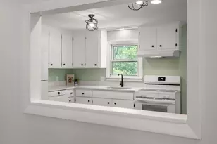 188 Moss Rd, Springfield, MA 01119 - Photo 8