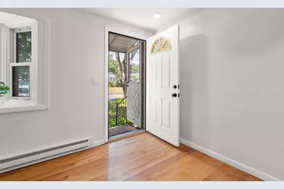 188 Moss Rd, Springfield, MA 01119 - Photo 4
