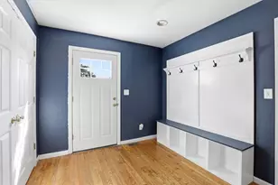 165 Lake Shore Dr, Weymouth, MA 02189 - Photo 2