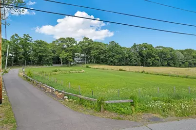 657 High St., North Attleboro, MA 02760 - Photo 4