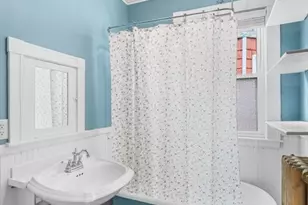 54 Pearl St, Cambridge, MA 02139 - Photo 22