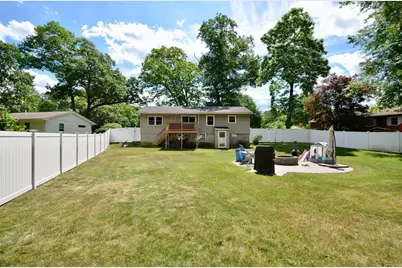 1617 Providence Rd, Northbridge, MA 01534 - Photo 30