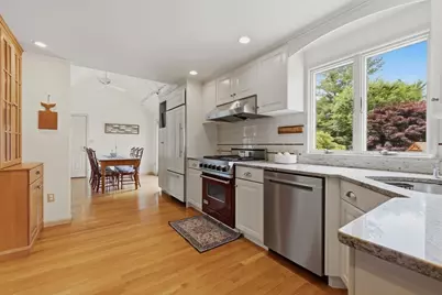 4 Everett Dr, Newburyport, MA 01950 - Photo 6