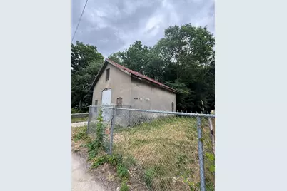 138 Perkins Ave, Brockton, MA 02303 - Photo 2