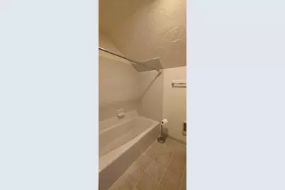 109 Green Hill Pkwy #2, Worcester, MA 01605 - Photo 8