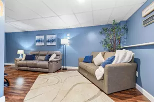646 Bedford St, Whitman, MA 02382 - Photo 18