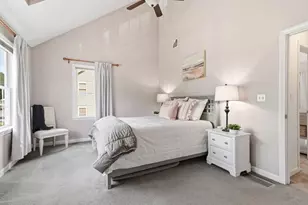 646 Bedford St, Whitman, MA 02382 - Photo 12