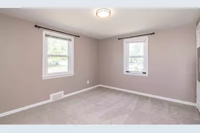 73 Catalpa Ter, Springfield, MA 01119 - Photo 20