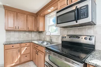73 Catalpa Ter, Springfield, MA 01119 - Photo 14