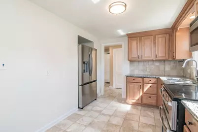 73 Catalpa Ter, Springfield, MA 01119 - Photo 16