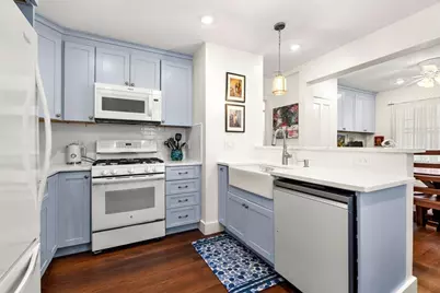 10 Daniels St. #2, Salem, MA 01970 - Photo 2
