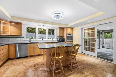 112 Newton Ave N, Worcester, MA 01609 - Photo 4