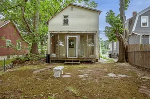 108 Palmer St, Quincy, MA 02169 - Photo 2