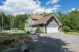 28 Gammons Rd, Acushnet, MA 02743 - Photo 4