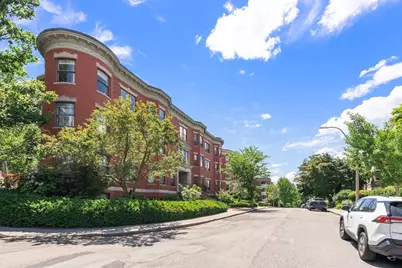 16 Garrison Rd #8, Brookline, MA 02445 - Photo 22