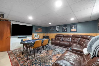 299 Pearl St, Reading, MA 01867 - Photo 20