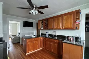 38 Bonner St, Chicopee, MA 01013 - Photo 4