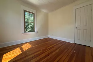 38 Bonner St, Chicopee, MA 01013 - Photo 12