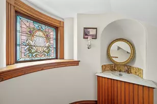 27 Oliver St, Watertown, MA 02472 - Photo 8