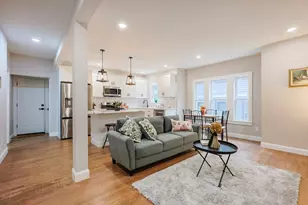 11 Watson St, Somerville, MA 02144 - Photo 2