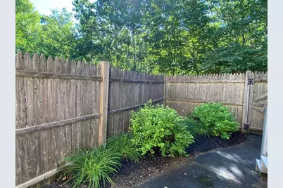28 Douglas Dr #28, East Bridgewater, MA 02333 - Photo 8
