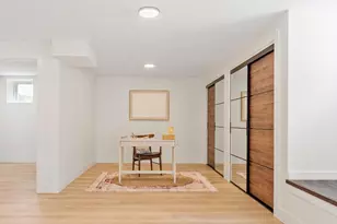 58 Neillian St, Bedford, MA 01730 - Photo 28