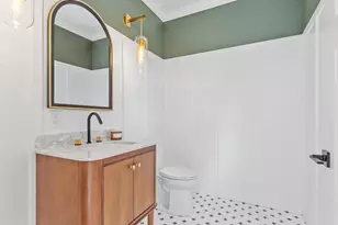 60 Neillian St, Bedford, MA 01730 - Photo 18