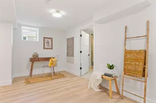 60 Neillian St, Bedford, MA 01730 - Photo 32