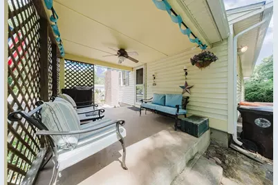 22 Althea Cir, Agawam, MA 01001 - Photo 12