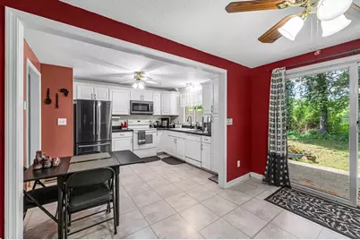 19 Mansion Woods Drive #A, Agawam, MA 01001 - Photo 6