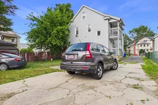634-636 Dickinson St, Springfield, MA 01108 - Photo 4