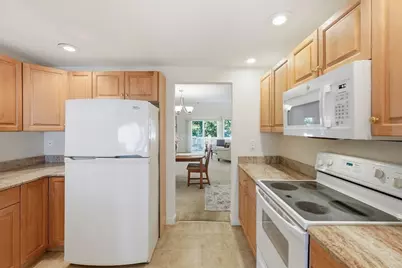 4 Autumn Drive #B, Hudson, MA 01749 - Photo 8