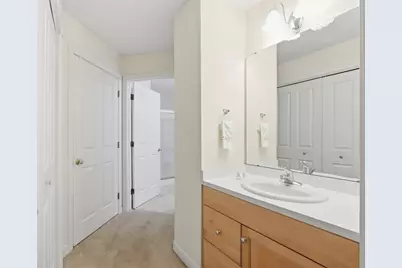 4 Autumn Drive #B, Hudson, MA 01749 - Photo 16