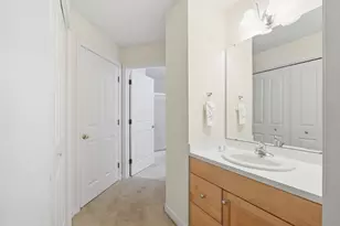 4 Autumn Dr, Hudson, MA 01749 - Photo 16