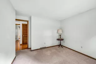52 Wellesley Dr, Longmeadow, MA 01106 - Photo 28