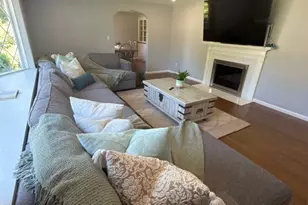 91 Pleasant St, Northborough, MA 01532 - Photo 8