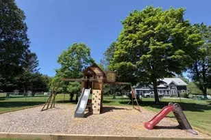 91 Pleasant St, Northborough, MA 01532 - Photo 6